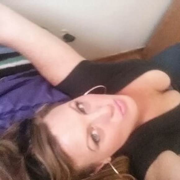 Meet your Posher, Courtz - Picture 1 of 1